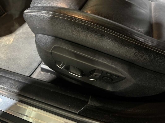 BMW 528i High Executive 245pk 2014 5-serie, 1-XZL-55