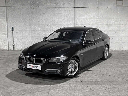 BMW 528i High Executive 245pk 2014 5-serie, 1-XZL-55