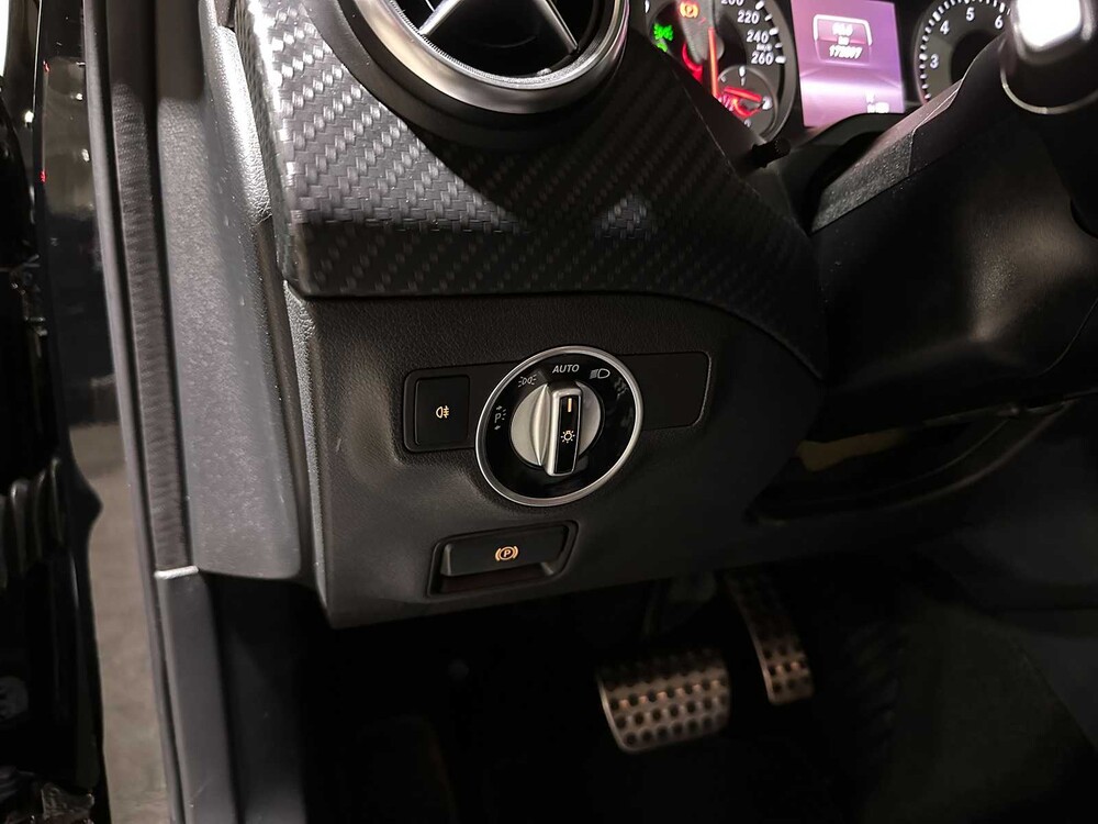 Mercedes-Benz A180 Prestige A-klasse 123PK 2015, G-325-PP