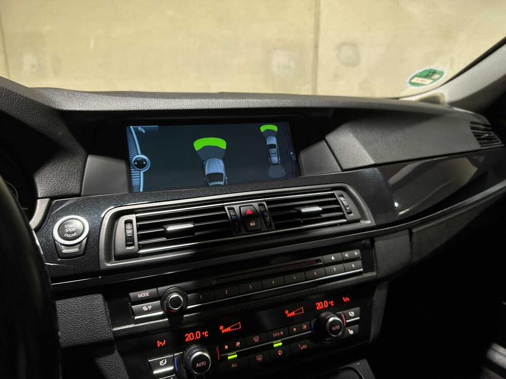 BMW 523i Touring High Executive 204pk 2010 5-serie, 3-ZKF-44