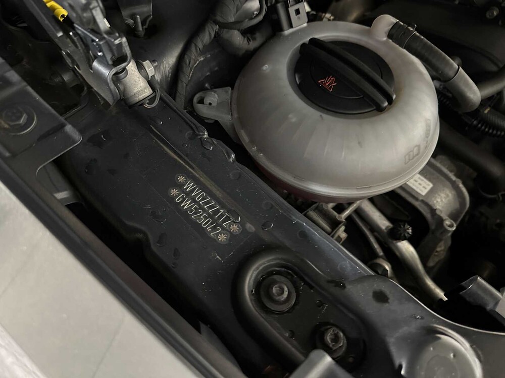 Volkswagen Touran 1.4 TSI Highline 7p 150pk 2016, JJ-339-N