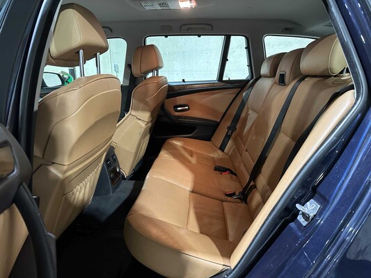 BMW 520i Touring Corporate Lease Business Line Edition I 163pk 2010 5-serie , 68-KNS-5