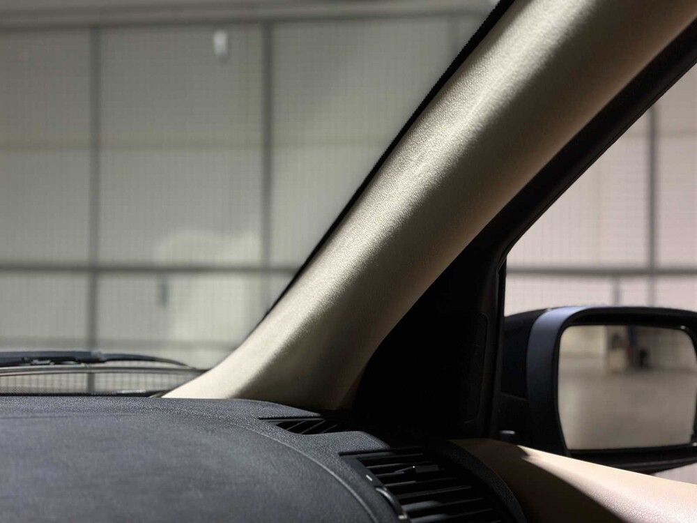 BMW X5 3.0i High Executive 231PK 2004, 71-RS-KR