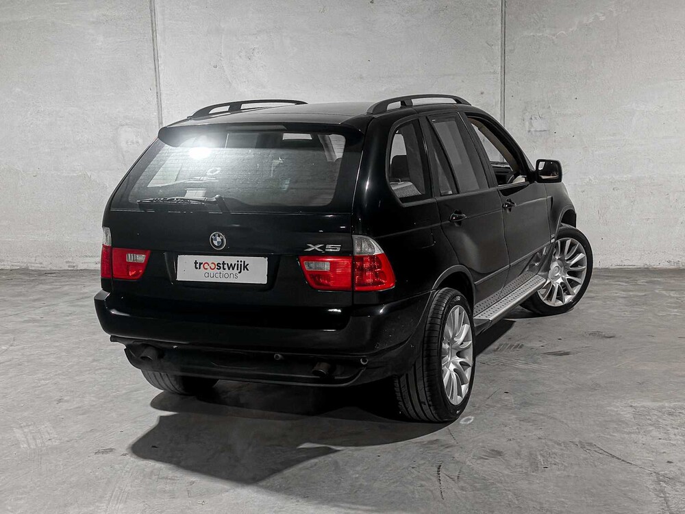 BMW X5 3.0i High Executive 231PK 2004, 71-RS-KR