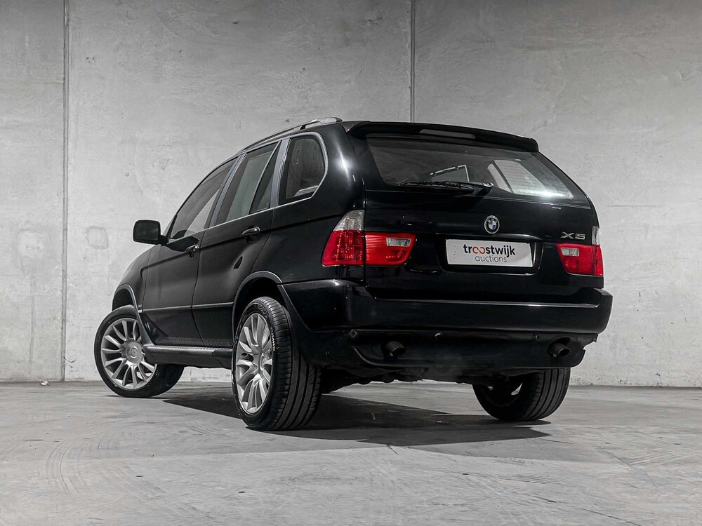 BMW X5 3.0i High Executive 231PK 2004, 71-RS-KR