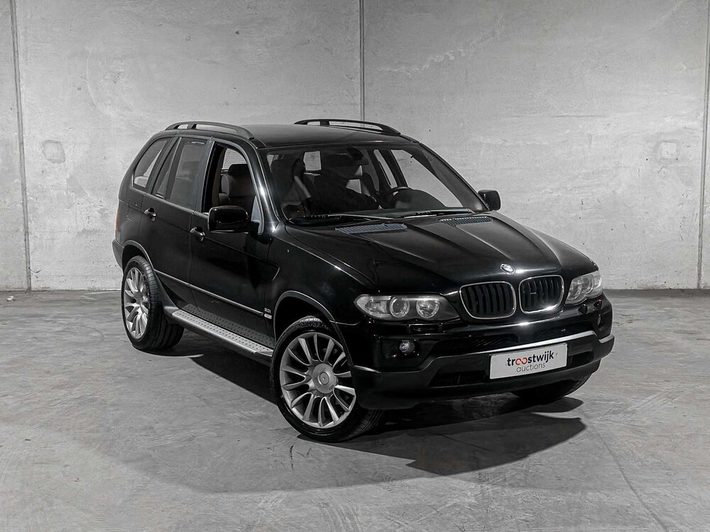 BMW X5 3.0i High Executive 231PK 2004, 71-RS-KR