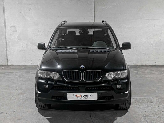 BMW X5 3.0i High Executive 231PK 2004, 71-RS-KR