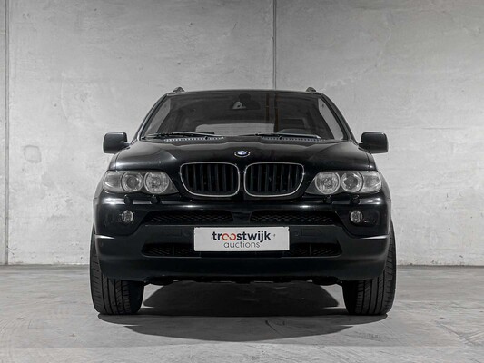 BMW X5 3.0i High Executive 231PK 2004, 71-RS-KR