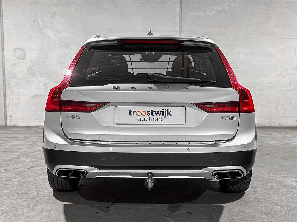 Volvo V90 Cross Country 2.0 T5 Pro 254 PS 2018, TT-858-K