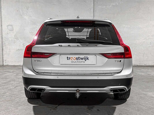 Volvo V90 Cross Country 2.0 T5 Pro 254 PS 2018, TT-858-K