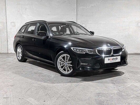 BMW 330e Touring G21 292pk 2021 (Origineel-NL + 1e Eigenaar), K-451-VL