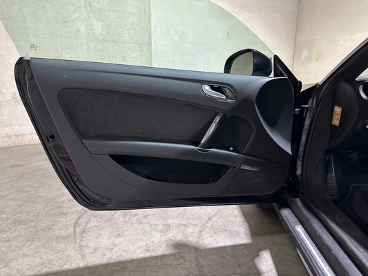 Audi TT 2.0 TFSI Quattro Pro Line 211hp 2014, GF-839-F