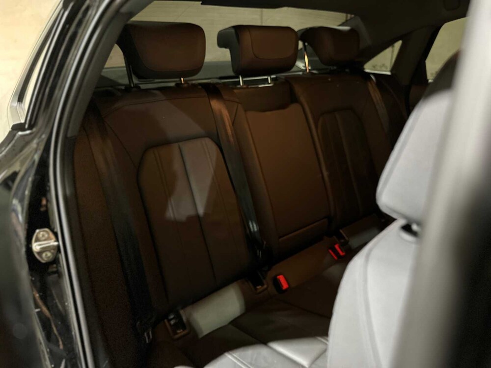 Audi A3 Limousine 30 TFSI S Edition 110pk 2021, Z-259-RT