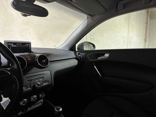 Audi A1 1.4 TFSI Ambition Pro Line Business S-Line 122pk 2010, K-088-RN