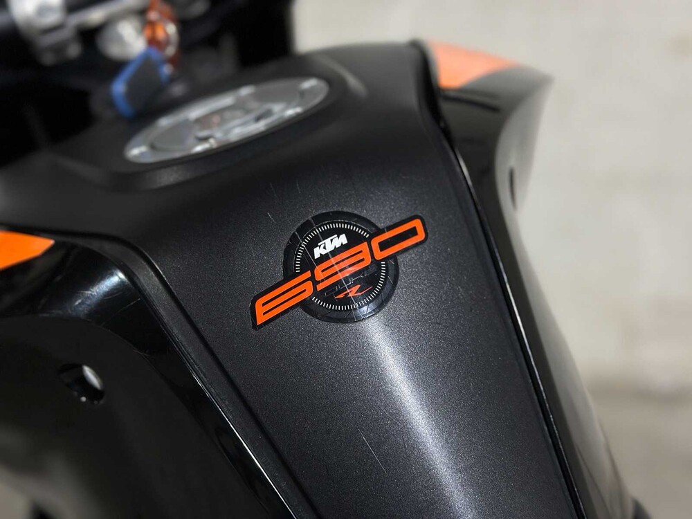 KTM 690 Duke R ABS 693cc 2017 -AKRAPOVIC-, 49-MV-LZ