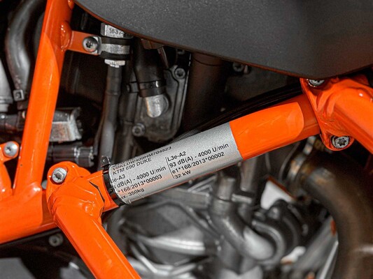 KTM 690 Duke R ABS 693cc 2017 -AKRAPOVIC-, 49-MV-LZ