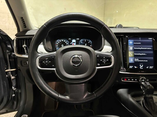 Volvo S90 2.0 D4 Beschriftung 190 PS 2016, H-594-BN