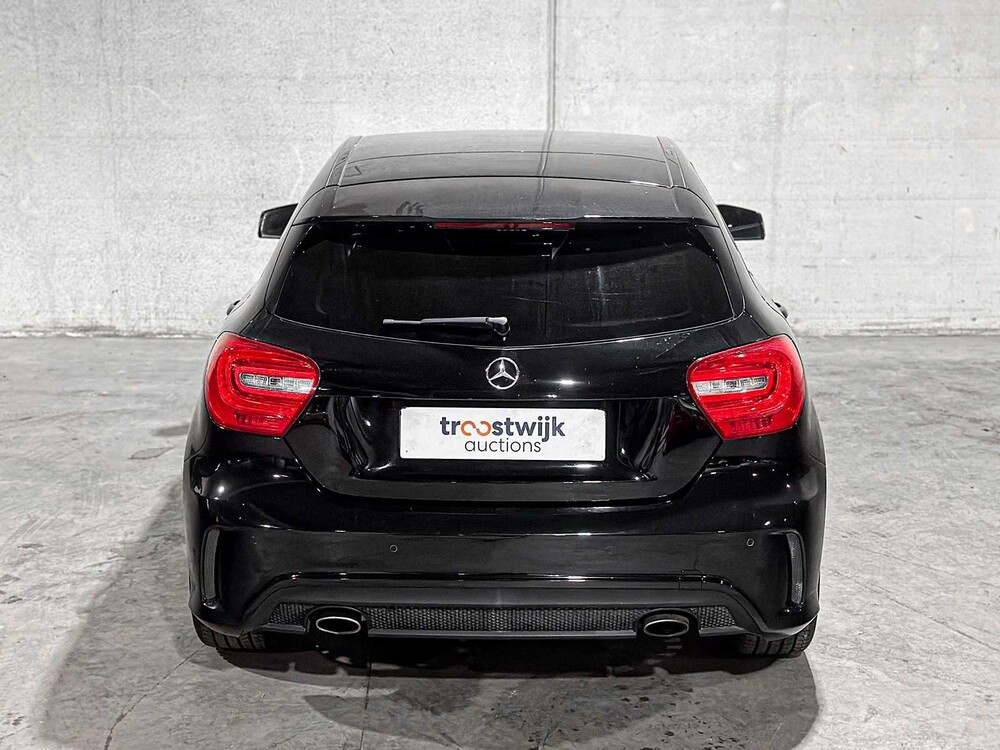 Mercedes-Benz A180 Prestige A-klasse 123PK 2015, G-325-PP