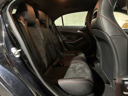 Mercedes-Benz A180 Prestige A-class 123HP 2015, G-325-PP