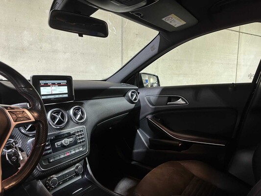 Mercedes-Benz A180 Prestige A-class 123HP 2015, G-325-PP