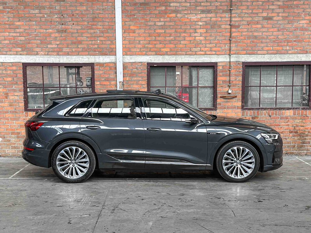 Audi e-tron 55 Quattro Advanced 95 kWh 360PS 2019, G-526-GR
