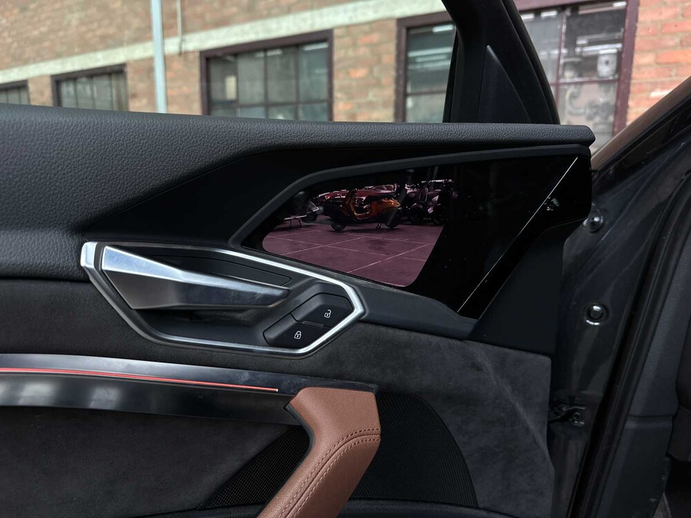 Audi e-tron 55 Quattro Advanced 95 kWh 360PS 2019, G-526-GR