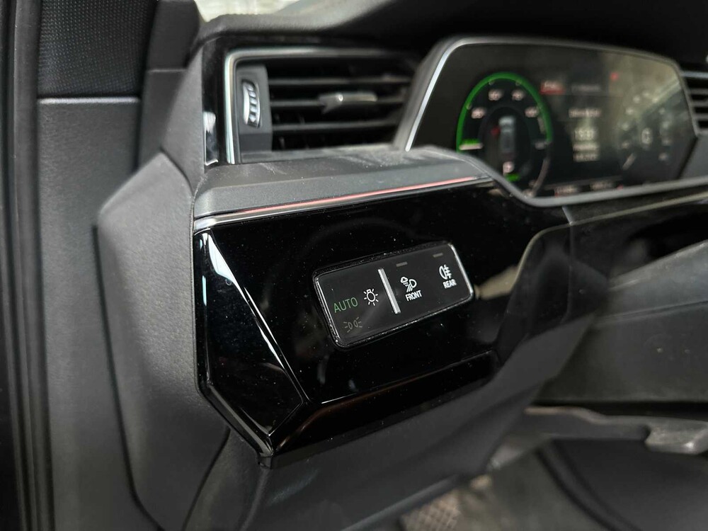 Audi e-tron 55 Quattro Advanced 95 kWh 360PS 2019, G-526-GR