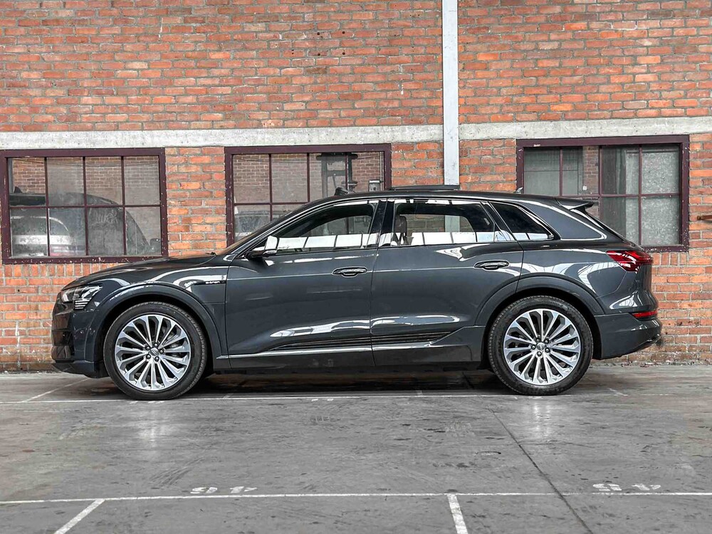Audi e-tron 55 Quattro Advanced 95 kWh 360PS 2019, G-526-GR