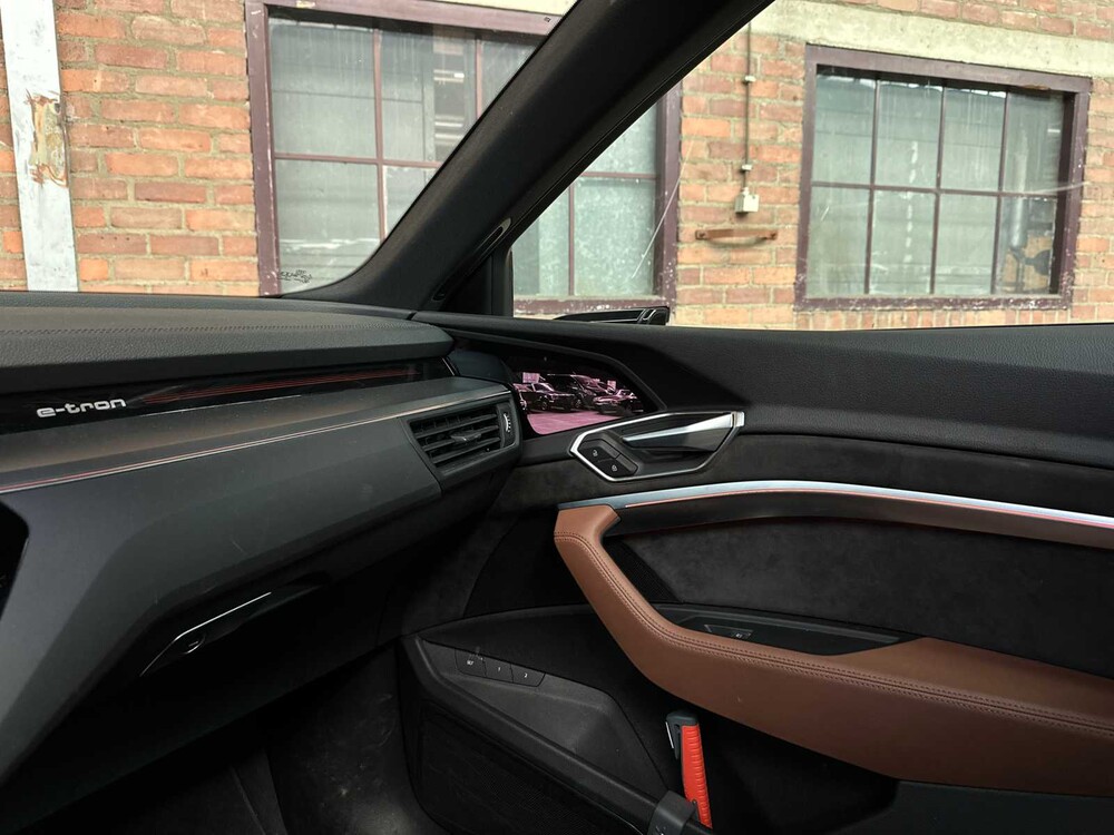 Audi e-tron 55 Quattro Advanced 95 kWh 360PS 2019, G-526-GR