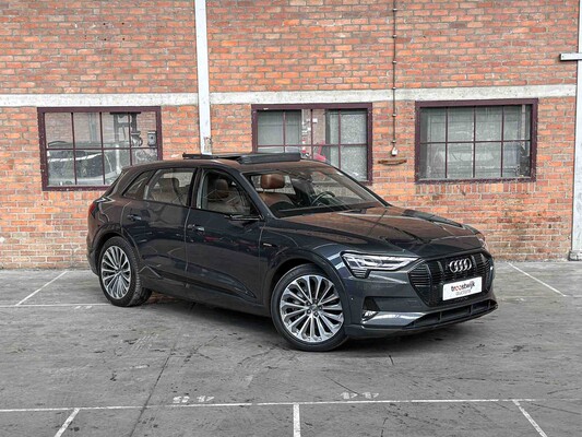 Audi e-tron 55 Quattro Advanced 95 kWh 360pk 2019, G-526-GR