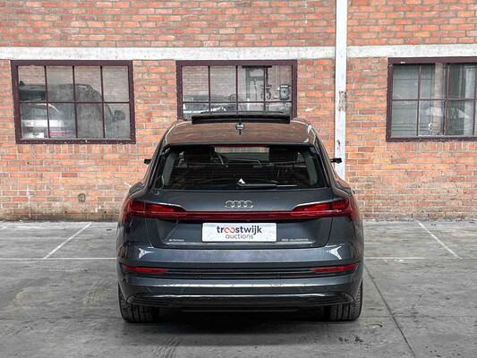 Audi e-tron 55 Quattro Advanced 95 kWh 360pk 2019, G-526-GR
