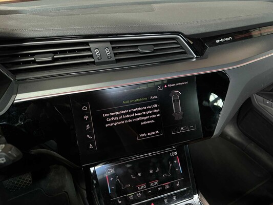 Audi e-tron 55 Quattro Advanced 95 kWh 360pk 2019, G-526-GR