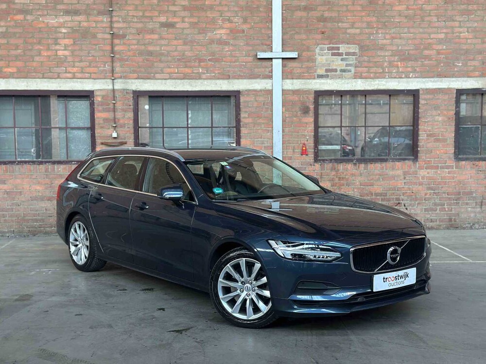 Volvo V90 2.0 T4 Momentum Pro 190PS 2019, XX-067-J