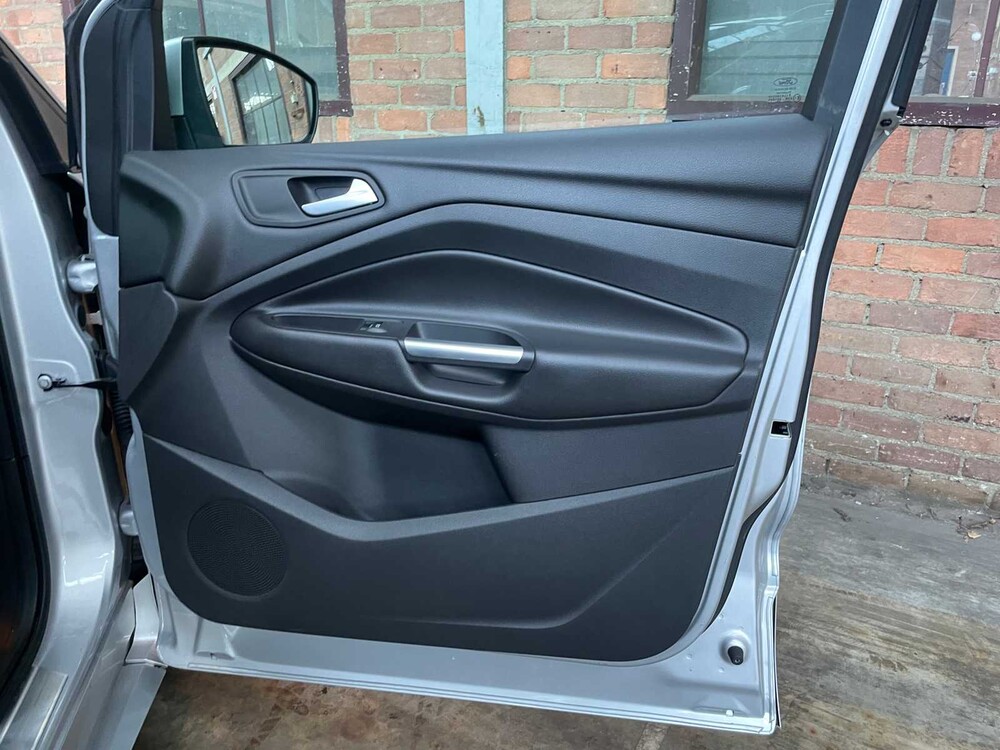 Ford Kuga ST-Line 1.5 EcoBoost Vignale AWD 182PS 2018, K-364-SL