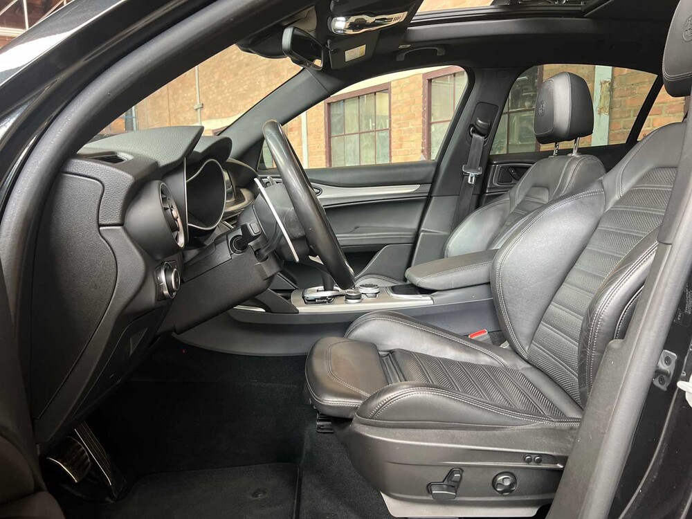 Alfa Romeo Stelvio 2.2 JTD AWD Veloce 209PS 2020, J-329-XH