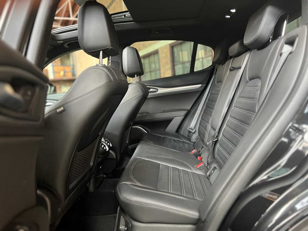 Alfa Romeo Stelvio 2.2 JTD AWD Veloce 209PS 2020, J-329-XH
