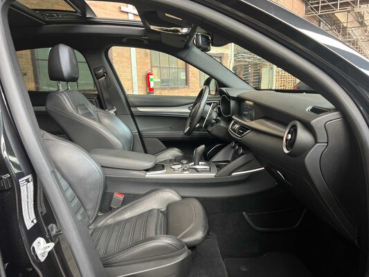 Alfa Romeo Stelvio 2.2 JTD AWD Veloce 209pk 2020, J-329-XH