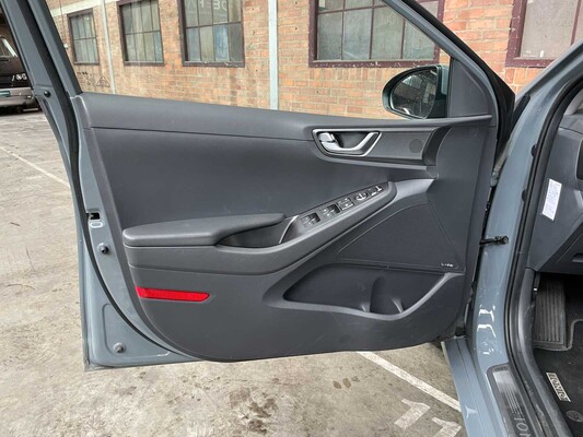 Hyundai IONIQ Comfort EV 38 kWh 136pk 2020 (Origineel-NL) H-997-LF