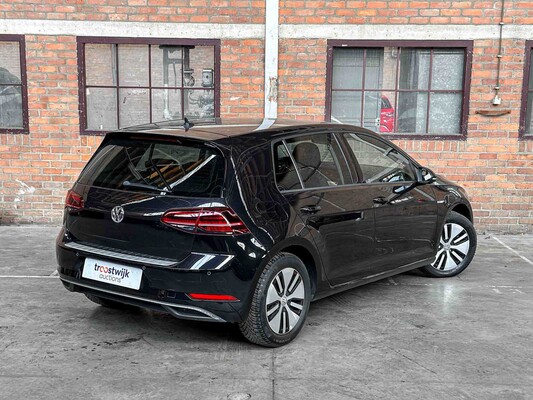 Volkswagen e-Golf 136pk 2019 (Origineel-NL), ZF-315-L