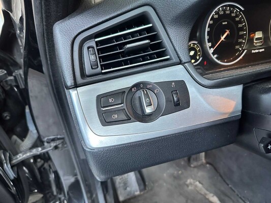 BMW 520i Touring M Sport Edition 184pk 2017 F11 5-serie, KZ-889-H