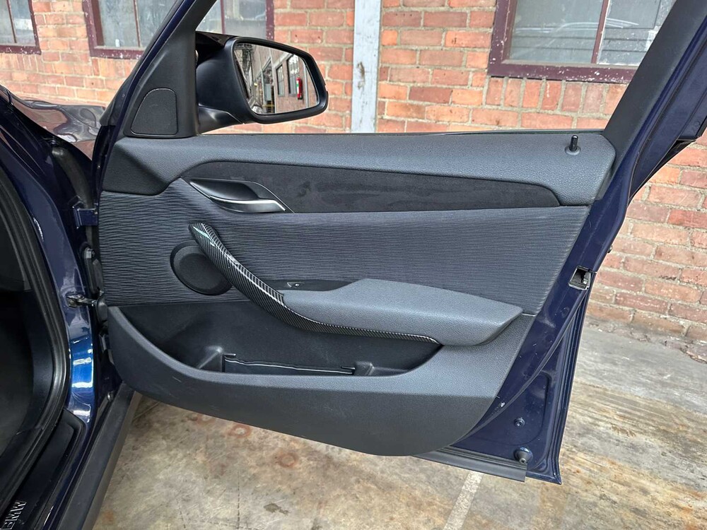 BMW X1 sDrive20i Business E84 184PS 2013, 6-KNF-69