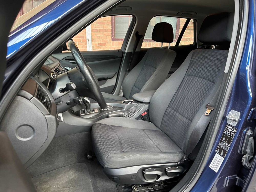 BMW X1 sDrive20i Business E84 184PS 2013, 6-KNF-69