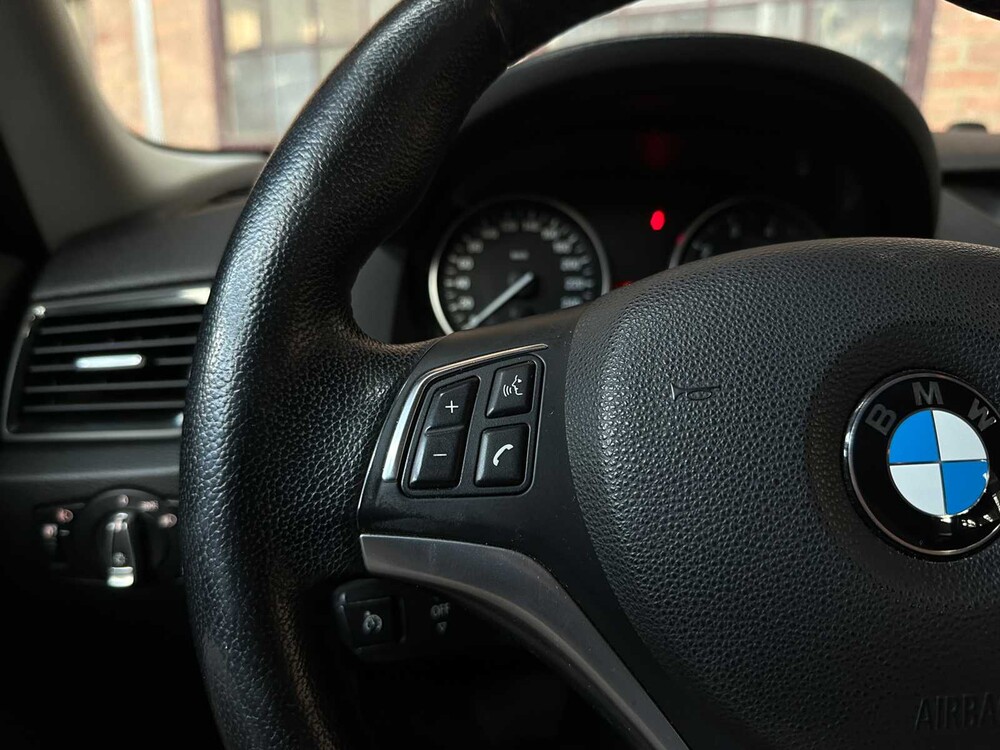 BMW X1 sDrive20i Business E84 184PS 2013, 6-KNF-69