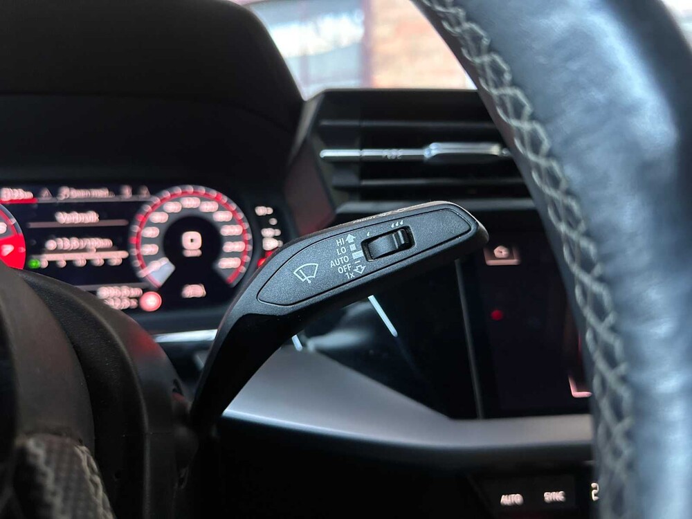 Audi A3 Sportback 30 TFSI S Edition S-Line 110PS 2021 (Original-NL), L-963-SJ