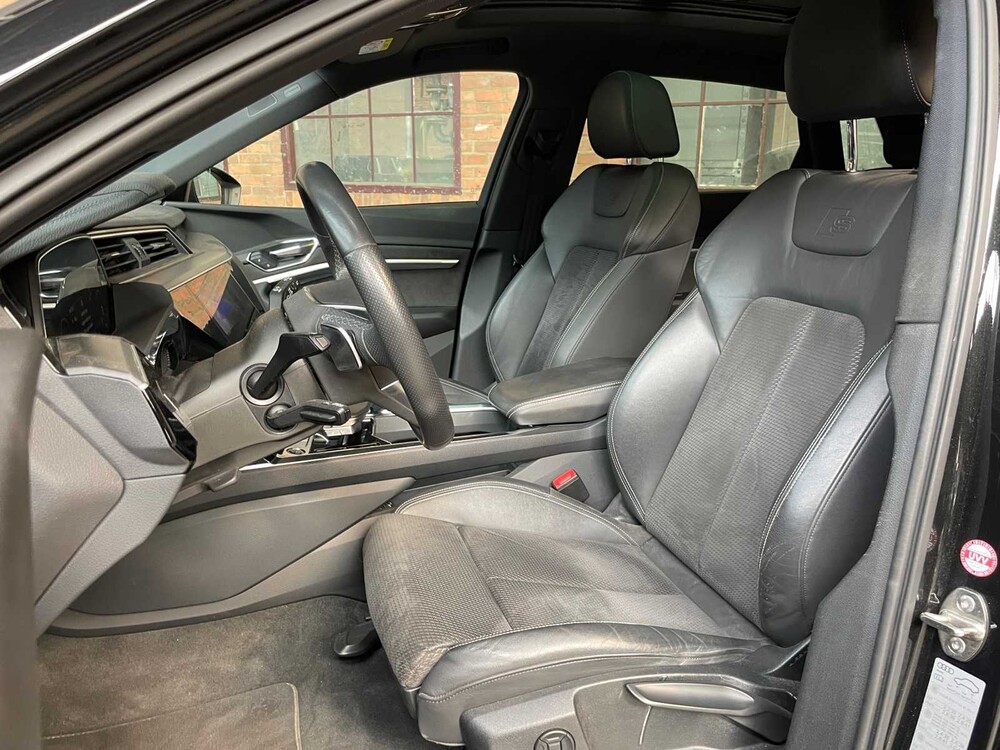 Audi e-tron 50 Quattro S Edition S-Line 71 kWh 313PS 2021, GRJ-01-P