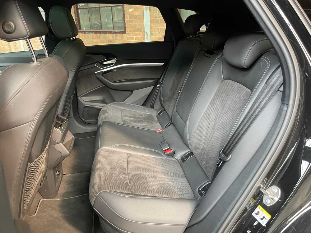 Audi e-tron 50 Quattro S Edition S-Line 71 kWh 313PS 2021, GRJ-01-P