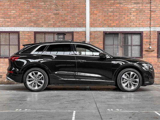 Audi e-tron 50 Quattro S Edition S-Line 71 kWh 313pk 2021, GRJ-01-P