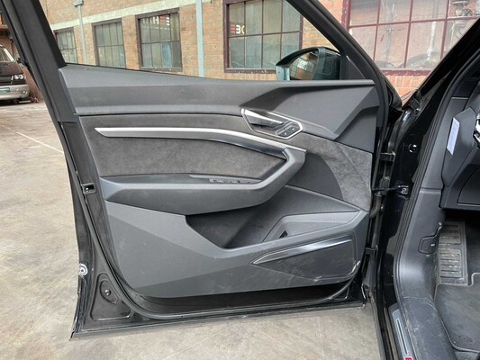 Audi e-tron 50 Quattro S Edition S-Line 71 kWh 313pk 2021, GRJ-01-P