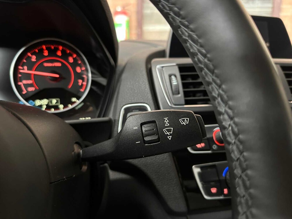 BMW 118i M Sport 136PS 2015 1er, GH-092-P