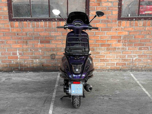 Vespa Sprint 4T -Carbon- (CUSTOM) 2016, DFV-89-L Scooter